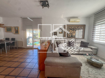 Local en Sant Esteve Sesrovires Barcelona